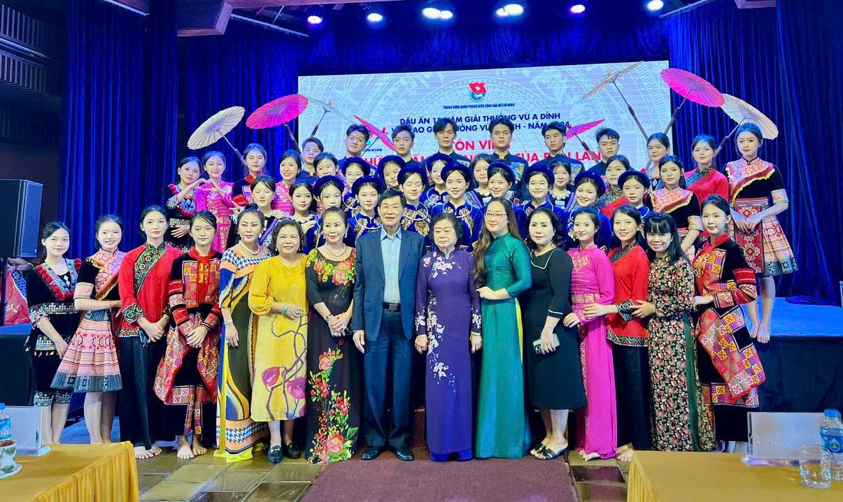 Ông Johnathan Hạnh Nguyễn