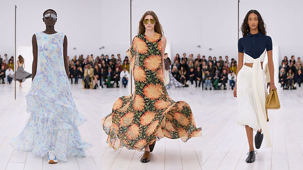 BST LOEWE Xuân Hè 2025