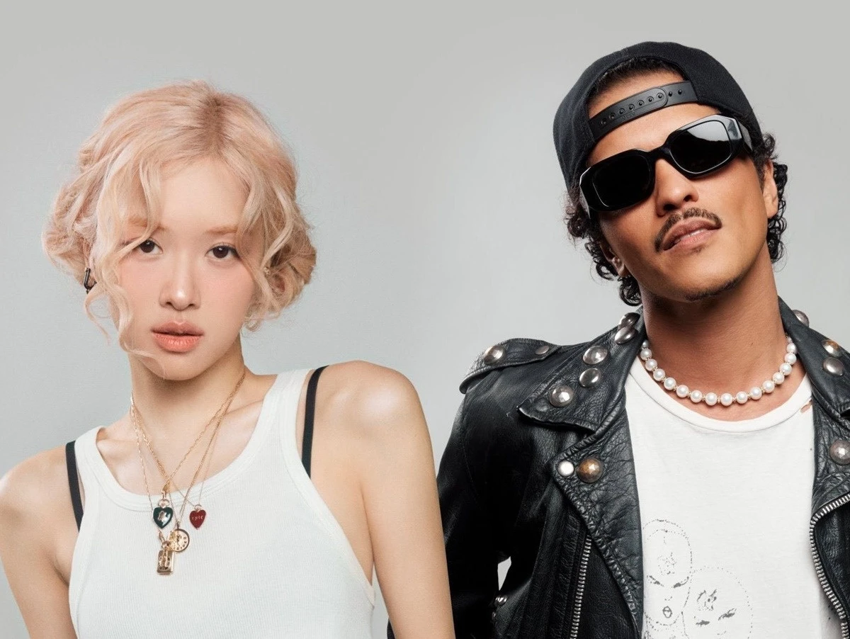 rose_blackpink_bruno_mars_feat_a.jpg