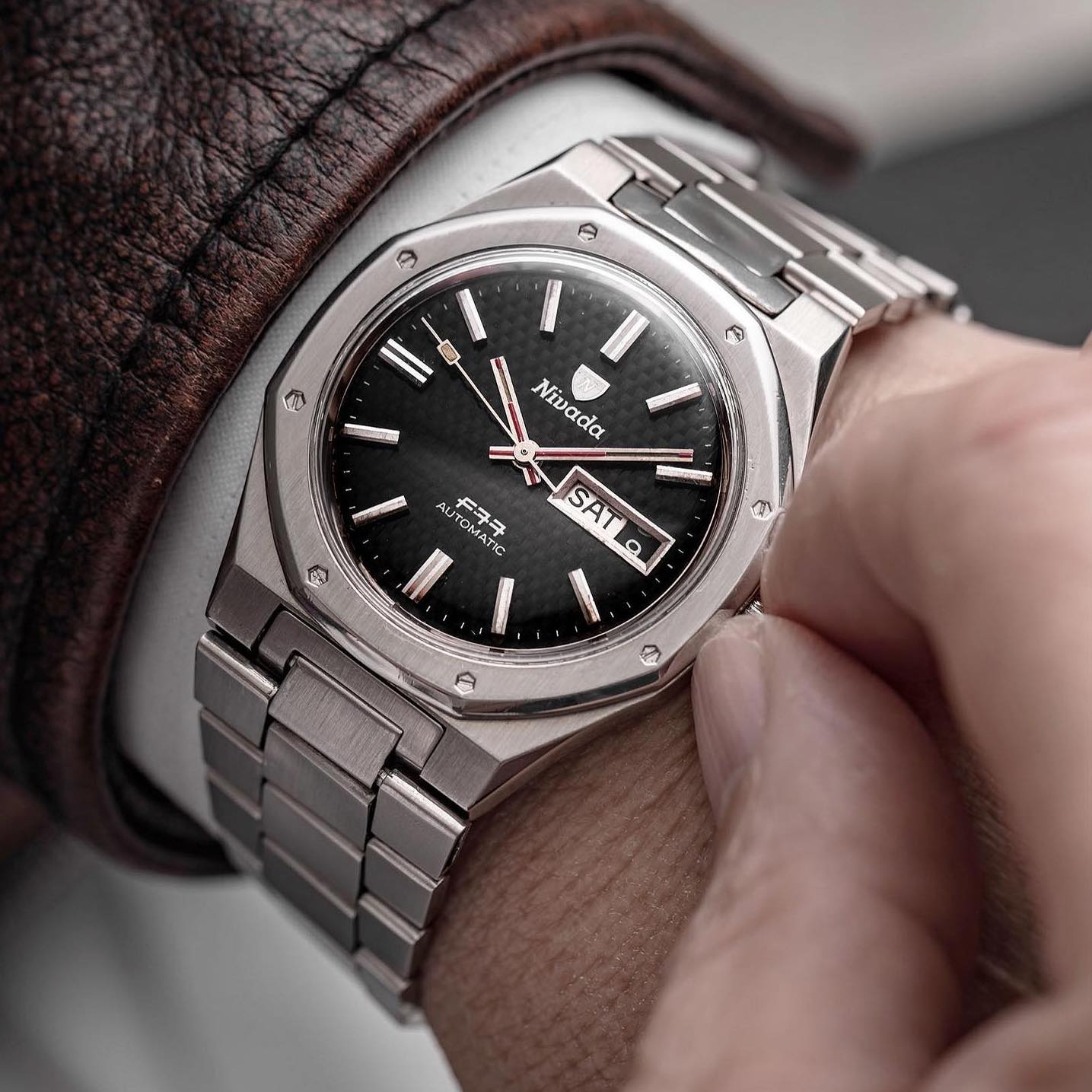  Nivada F77 Automatic
