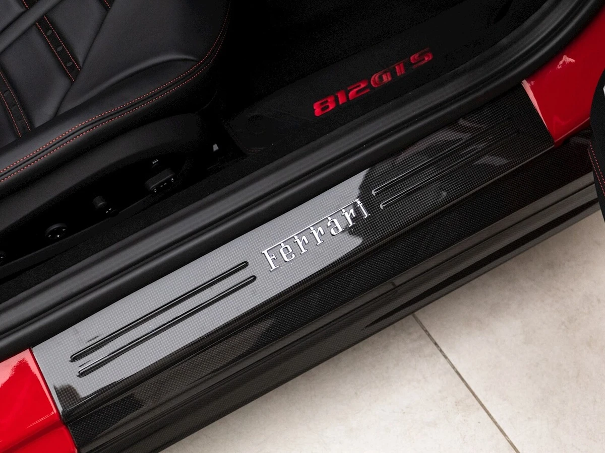 Siêu phẩm Ferrari 812 GTS chính thức lộ diện tại Việt Nam