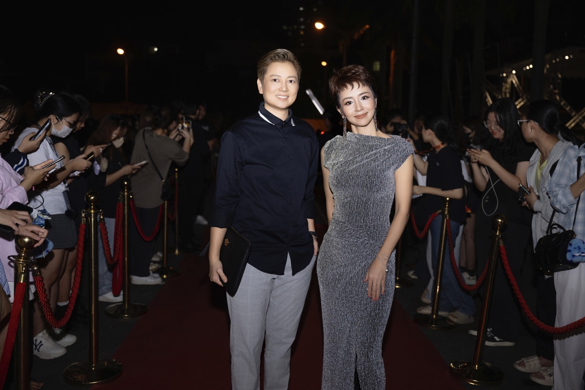 Show thời trang Timeless