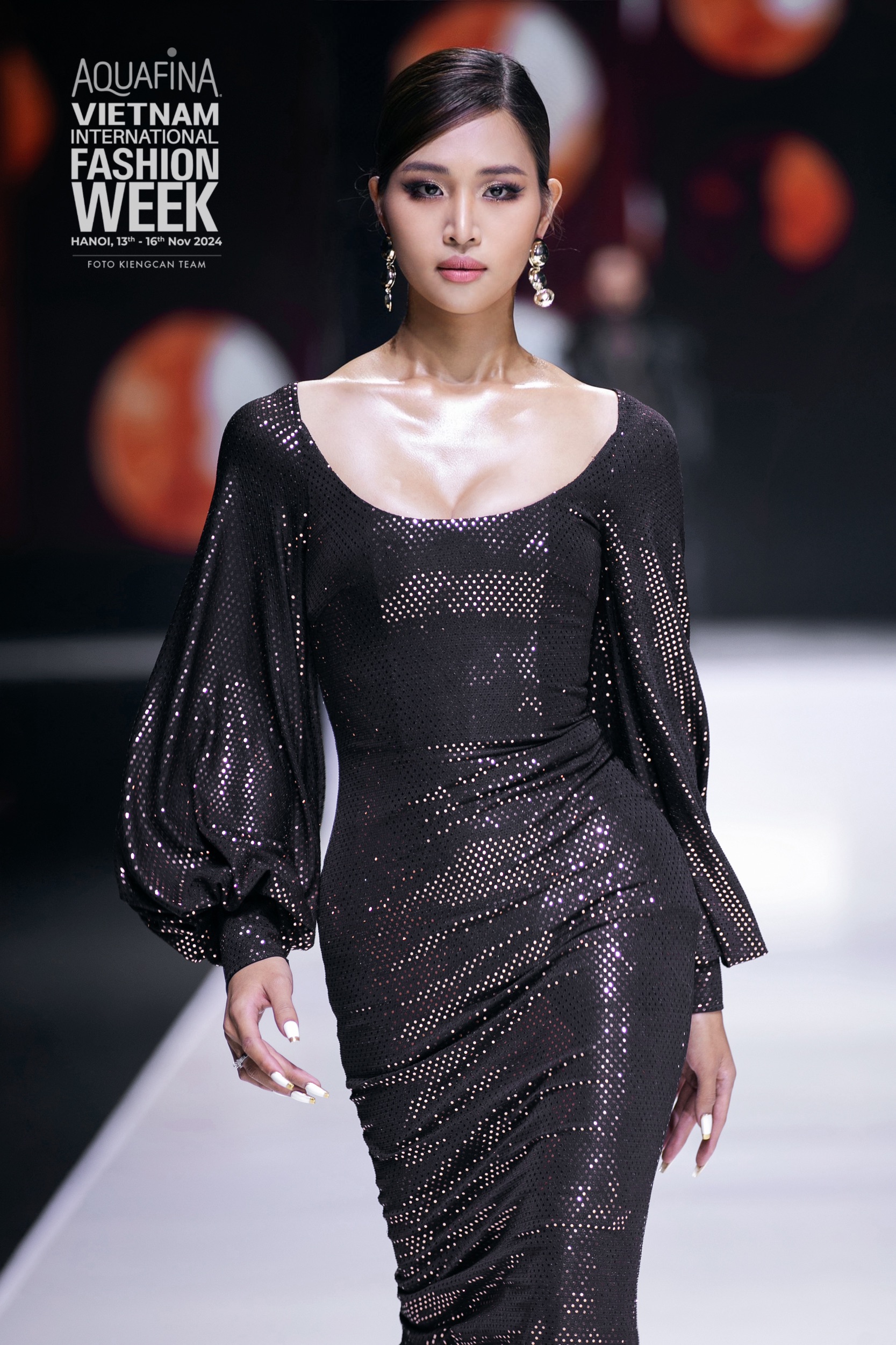 Người mẫu Minh Anh