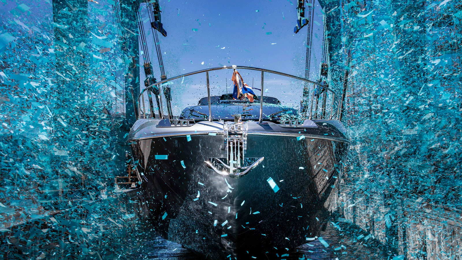 Riva 88 Folgore: Cổ điển & phá cách từ Ferretti Group