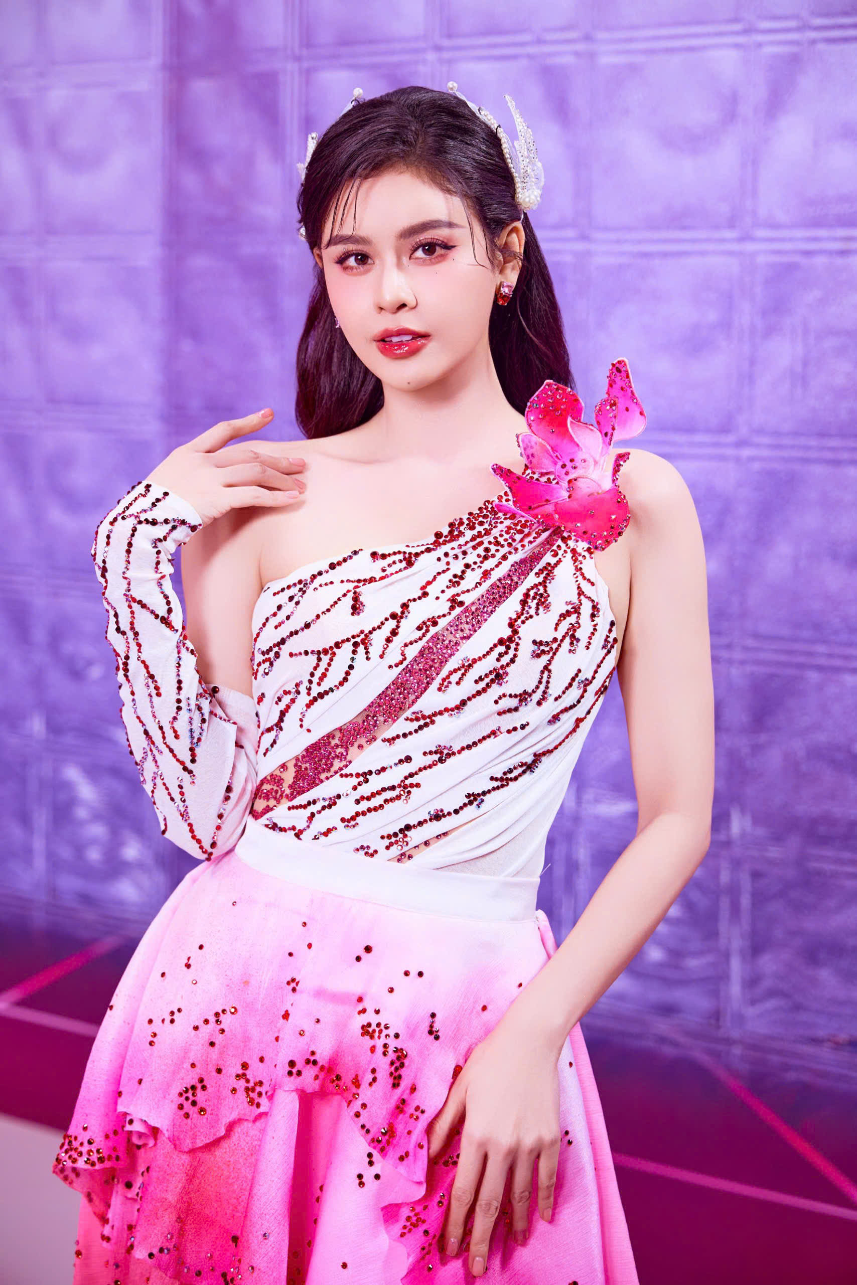Bước Nhảy Hoàn Vũ