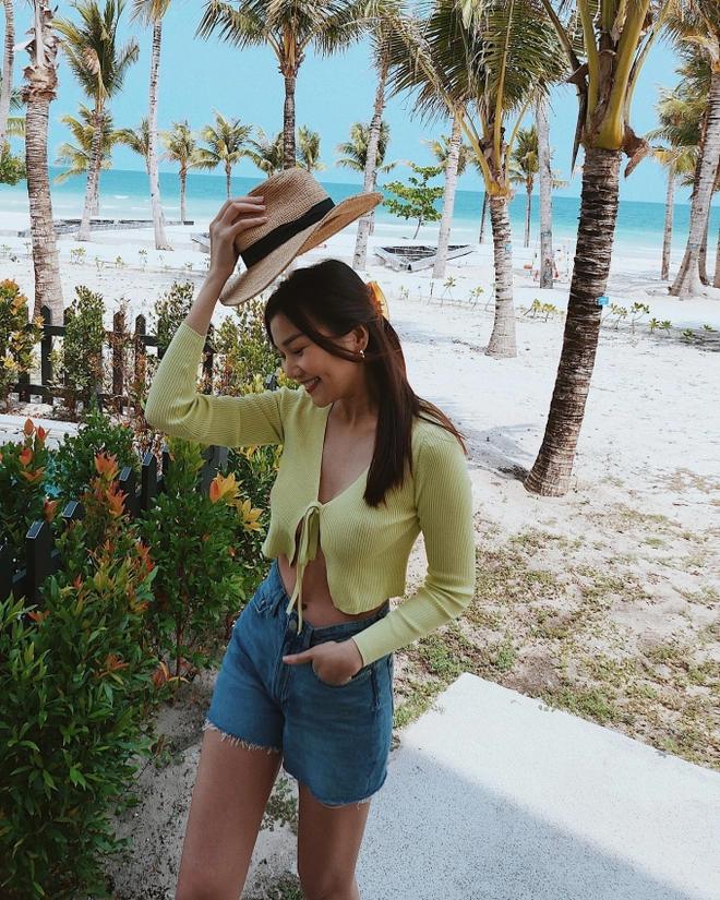 4 sao Việt diện đồ màu sắc sang nhất chị em có thể tham khảo đổi style
