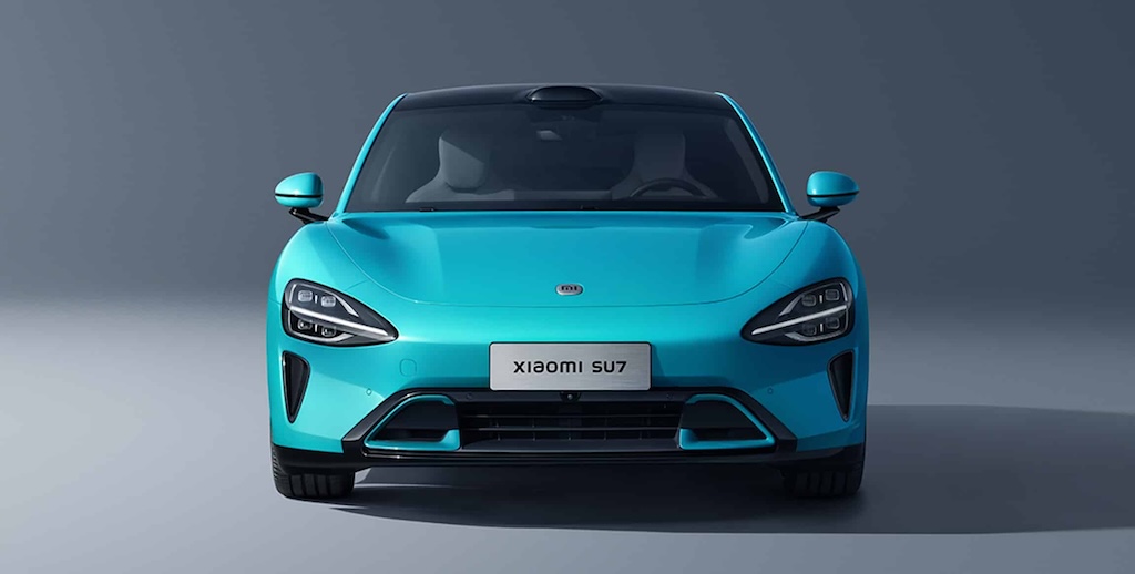 Lần đầu tiên làm ô tô điện, Xiaomi tự tin "gạt giò" được cả Porsche Taycan với coupe 4 cửa điện SU7