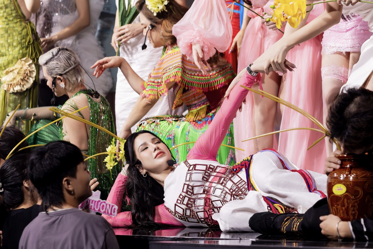 Diệp Lâm Anh Tết Đẹp