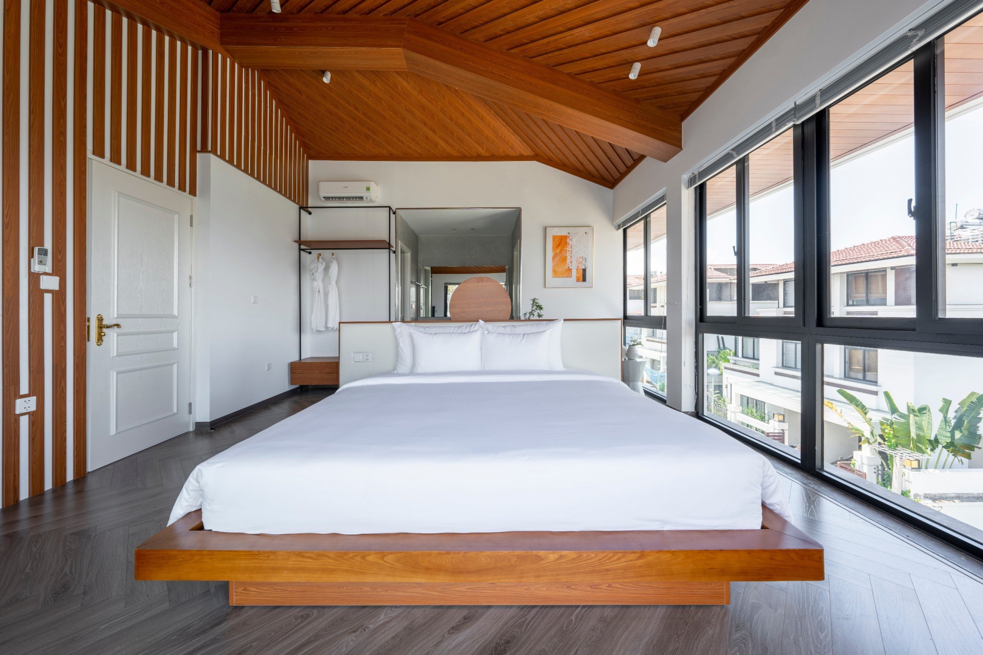 Caballo Villas & Resort Ha Long: Không gian xanh giữa miền di sản