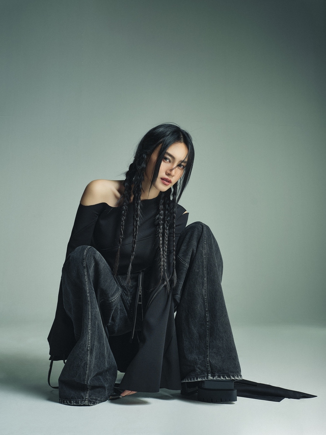 Lan Ngọc không cảm thấy tiếc nuối vì tạm rời showbiz