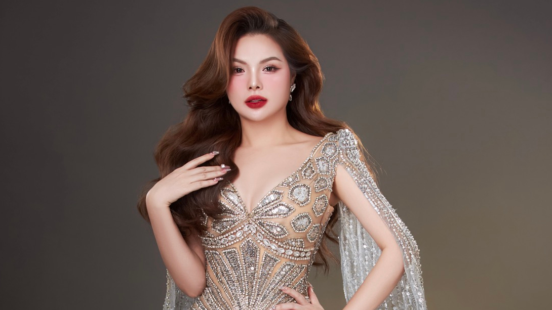 Ngọc Trang chính thức đại diện Mrs. Globe Việt Nam 2024 dự thi Mrs Globe 2024 tại đảo Hải Nam - Trung Quốc