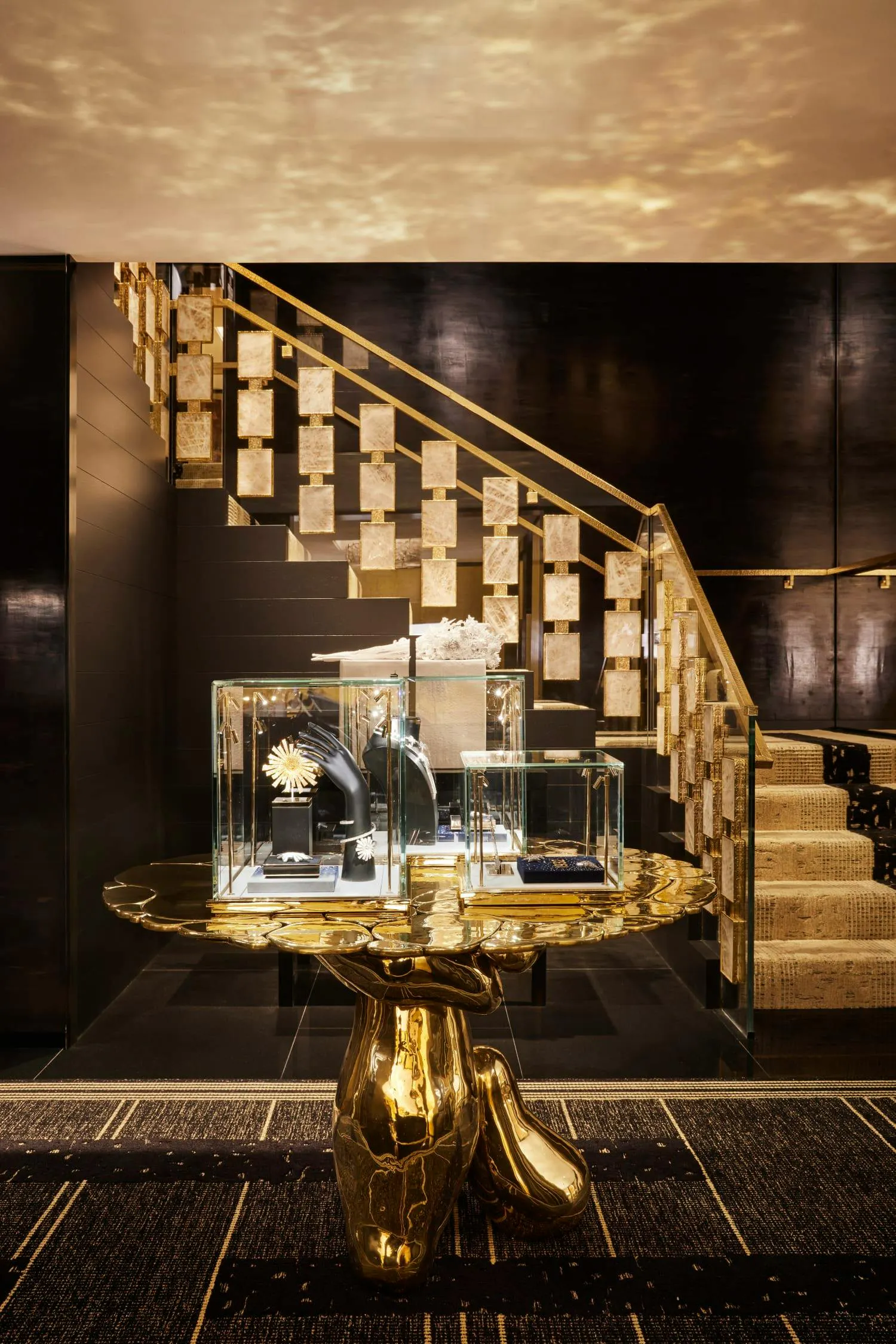 CHANEL khai trương cửa hàng đồng hồ và trang sức cao cấp đầu tiên tại New York