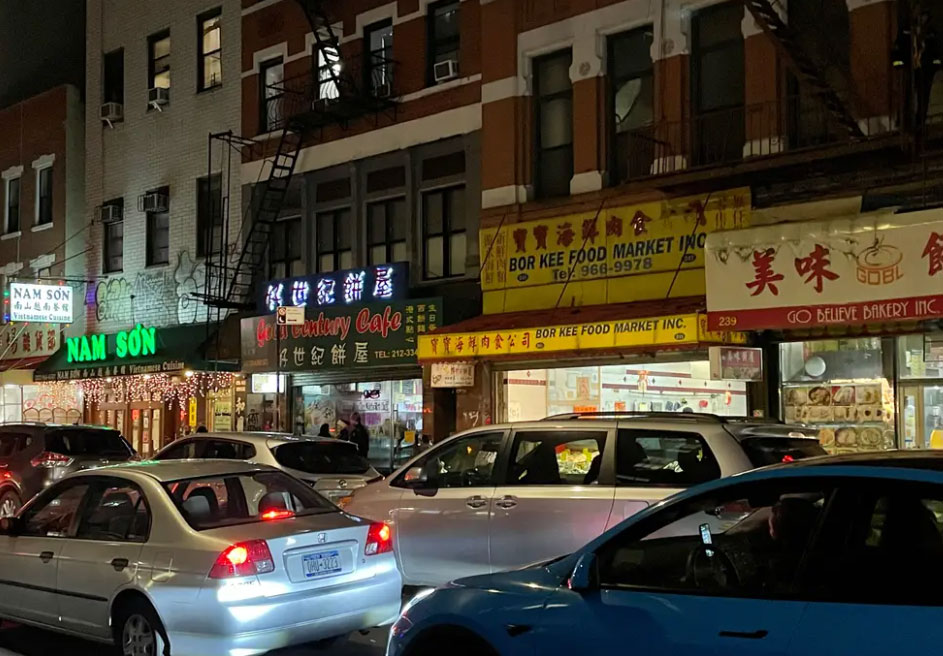 Một đêm tại 'khách sạn tệ nhất New York'