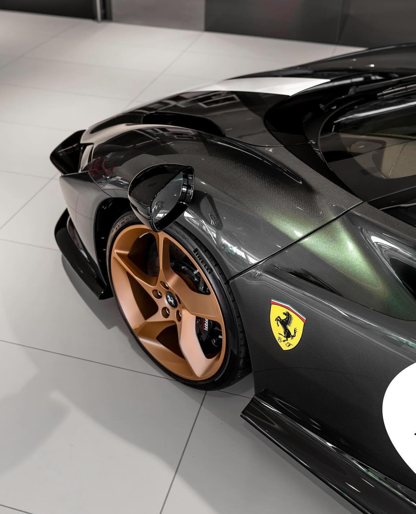 Xuất hiện siêu phẩm Ferrari Daytona SP3 với màu sơn độc đáo
