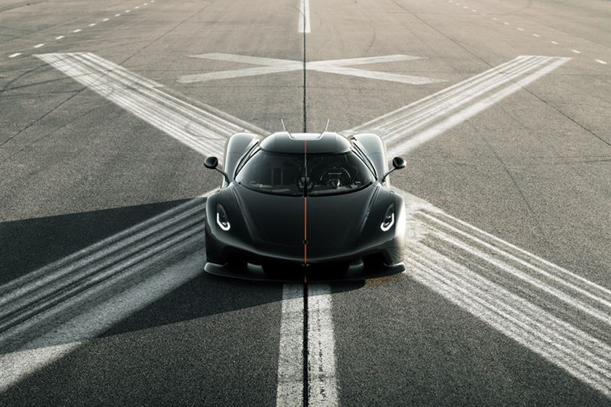 Koenigsegg tranh danh hiệu xe nhanh nhất lịch sử bằng Jesko Absolut