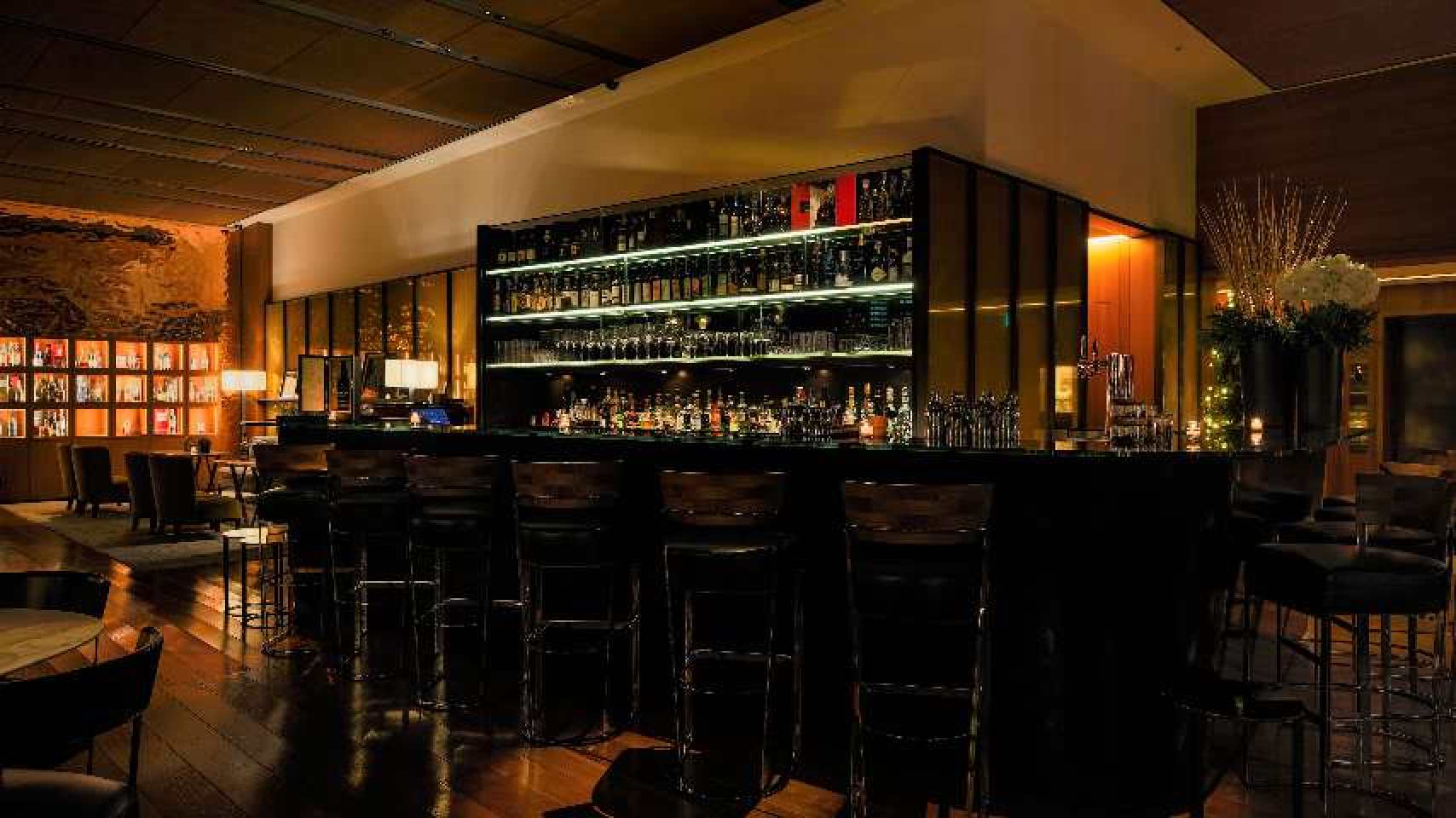Danh sách 9 quán bar, nhà hàng cao cấp đáng thử tại Tokyo