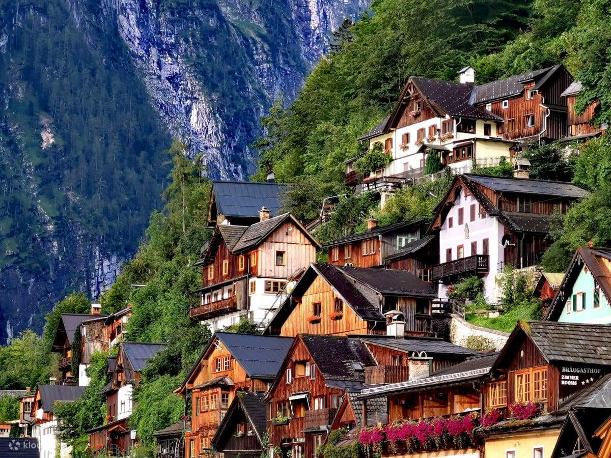 Tìm hiểu về làng cổ Hallstatt chi tiết trước khi du lịch Áo