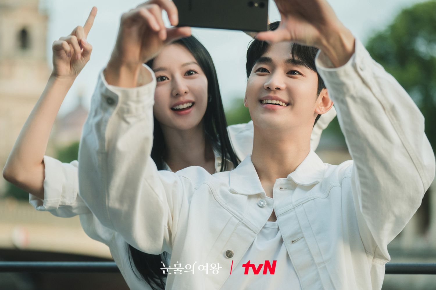 Kim Ji Won gây sốc với tủ đồ tiền tỷ trong phim Queen of Tears
