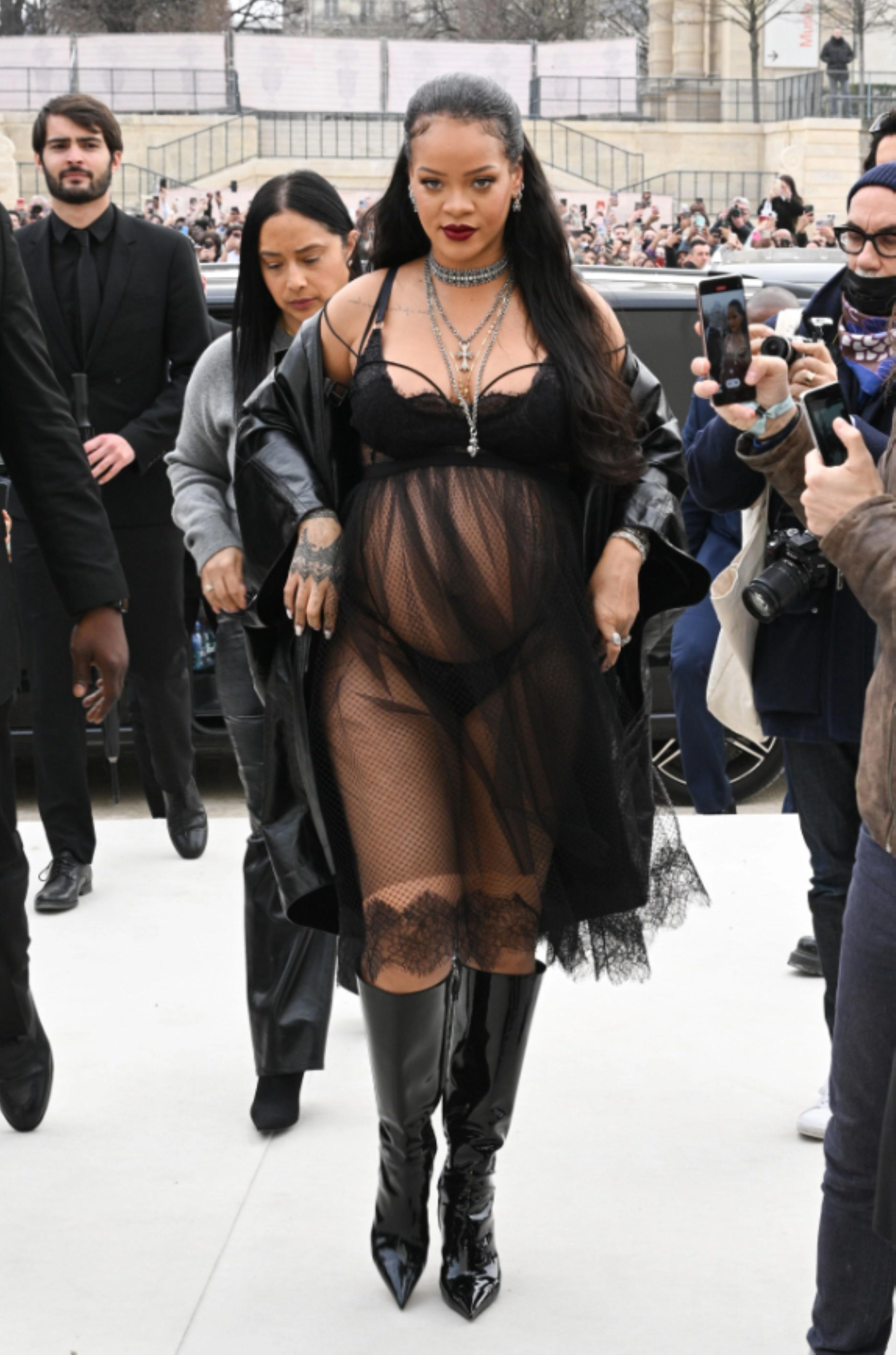 Rihanna và Dior: Cuộc tái hợp của biểu tượng thời trang và thương hiệu xa xỉ?Rihanna và Dior: Cuộc tái hợp của biểu tượng thời trang và thương hiệu xa xỉ