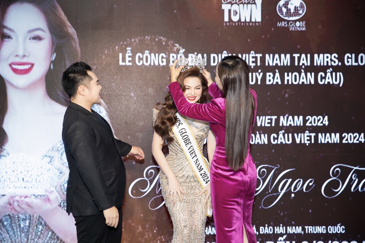 Mrs Globe Vietnam 2024