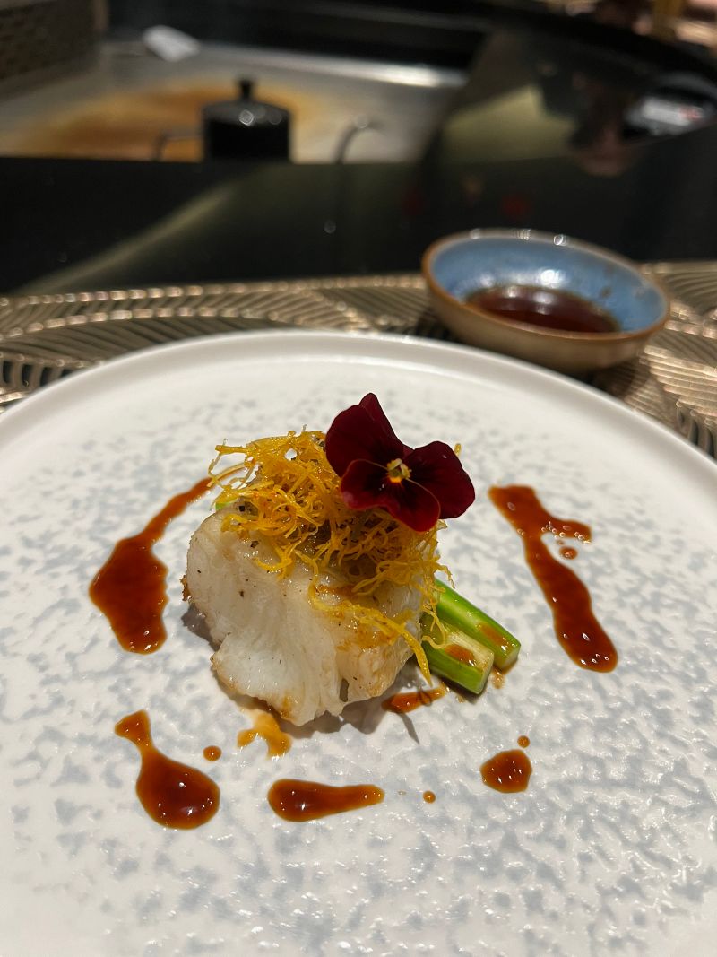 Tinh túy Omakase & Teppanyaki hội tụ trong một nhà hàng