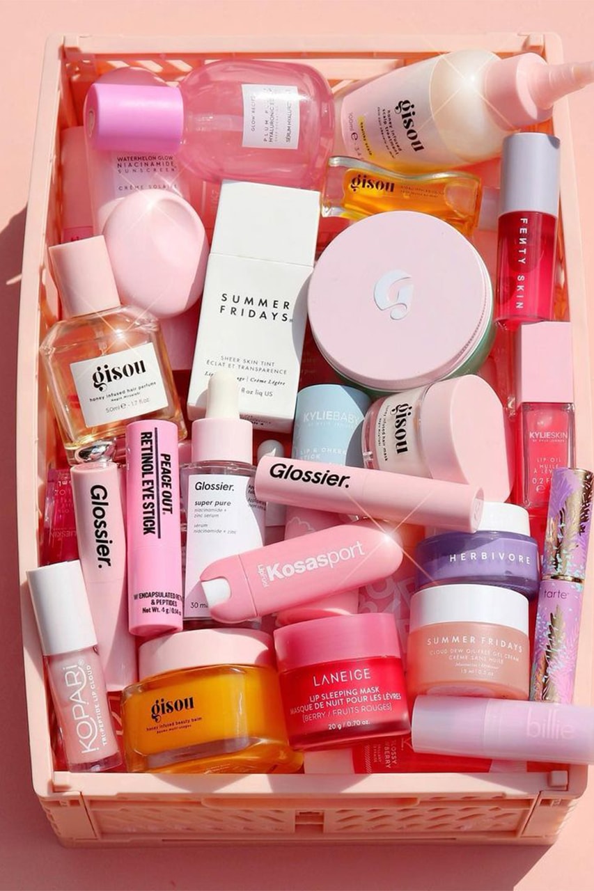 Gen Z, Skincare và mạng xã hội: Mối nguy hại từ Skinfluencing