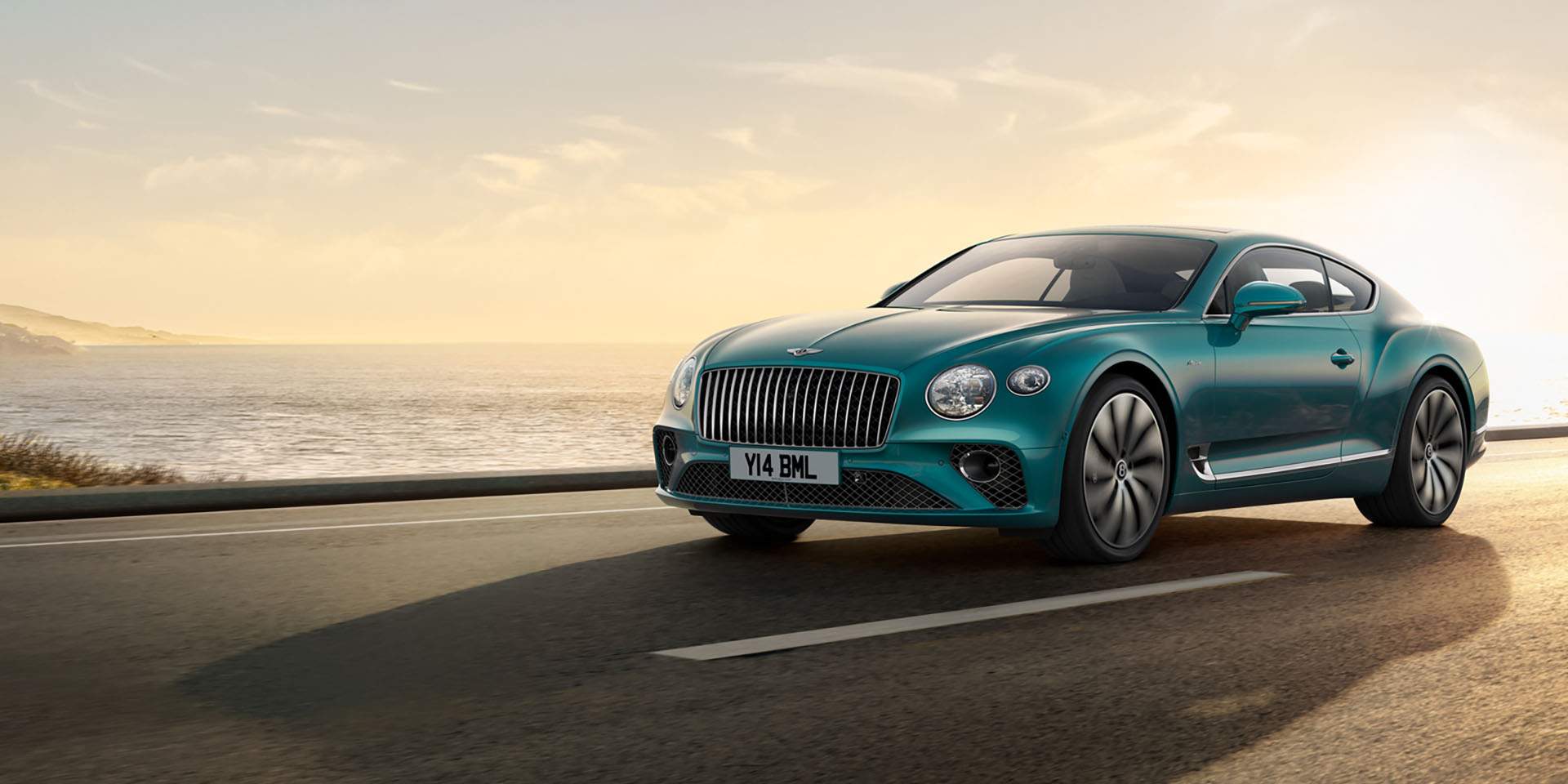 Topaz Blue - sắc xanh ma mị trên chiếc Continental GT Azure V8