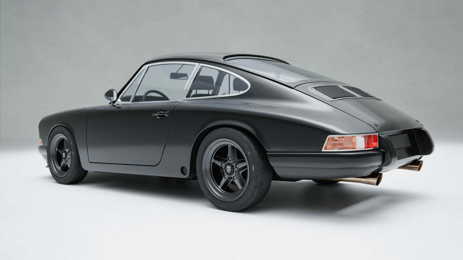 KAMM 912c 2024: Siêu phẩm restomod Porsche 911 nhẹ tựa lông hồng, mạnh như hổ báo