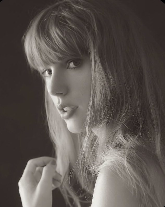 Grammy 2024: Taylor Swift thắng 4 giải Album of the Year