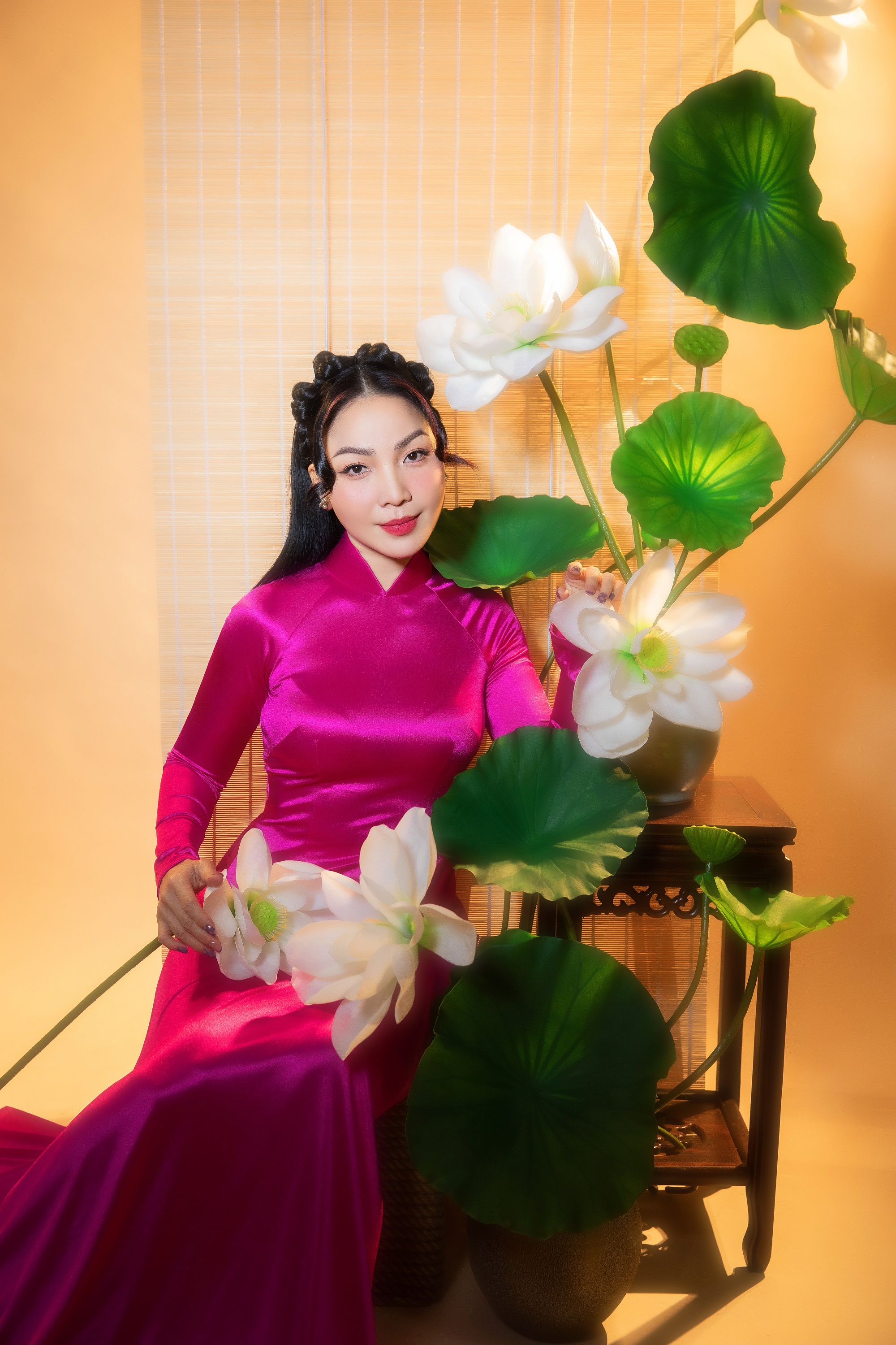Ca sĩ Khánh Loan ra MV mới