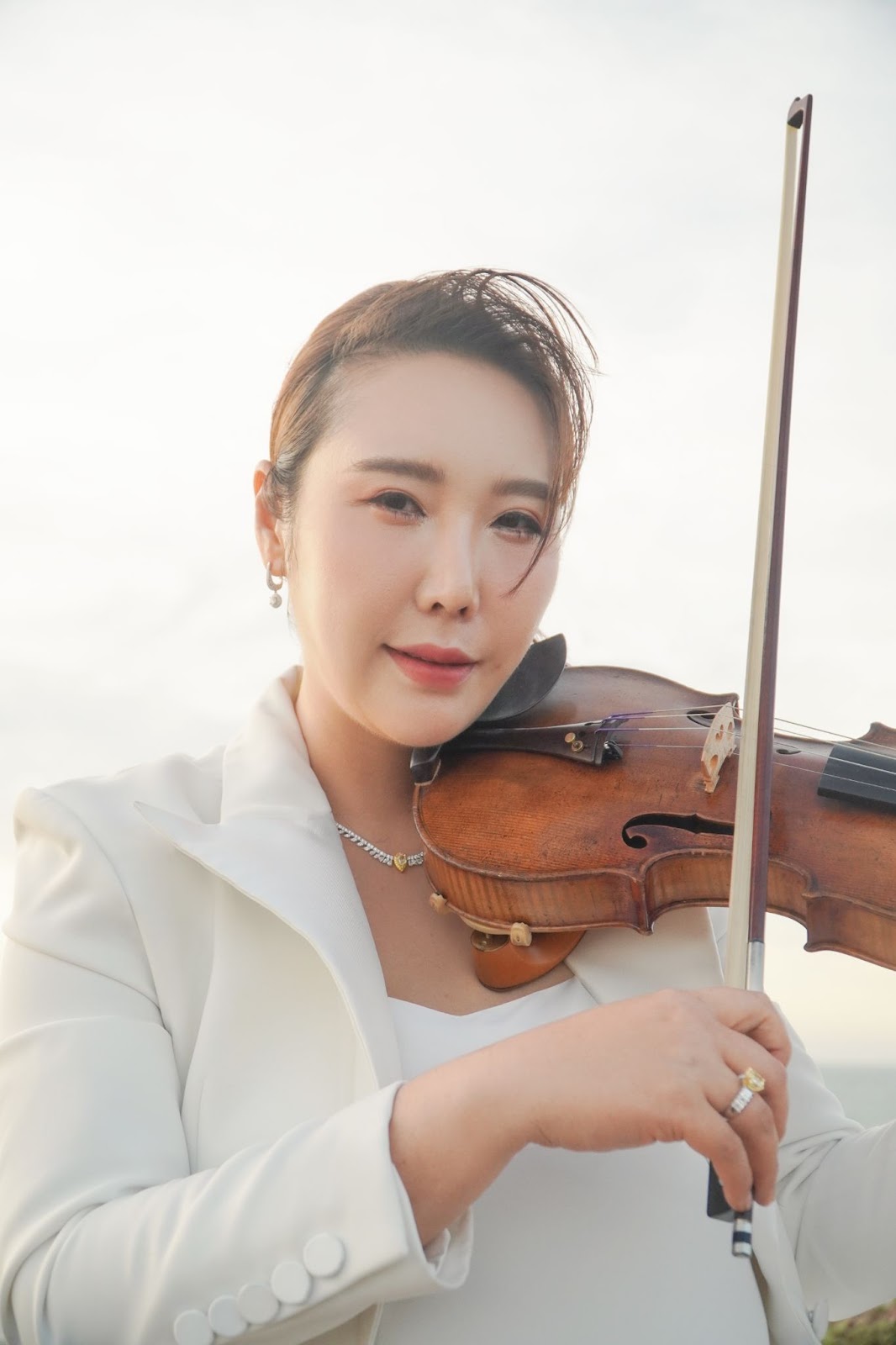 Nhật Thủy và CAO Fine Jewellery