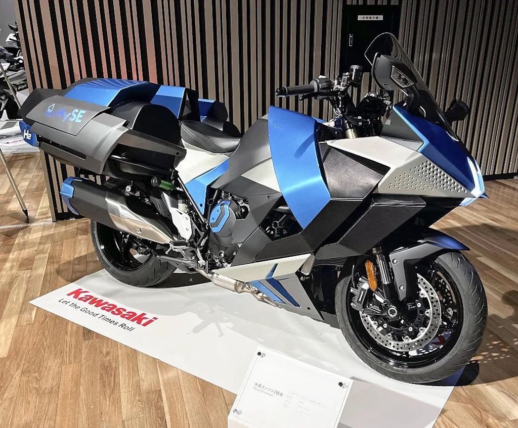 Sau mô tô hybrid, Kawasaki còn định tạo ra siêu sport touring chạy bằng hydro dựa trên Ninja H2 SX?