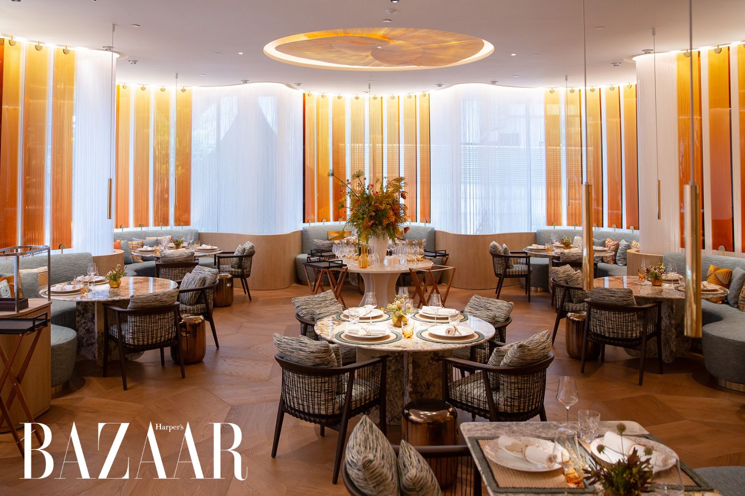 Hot check-in: Cửa hàng LV The Place Bangkok của Louis Vuitton