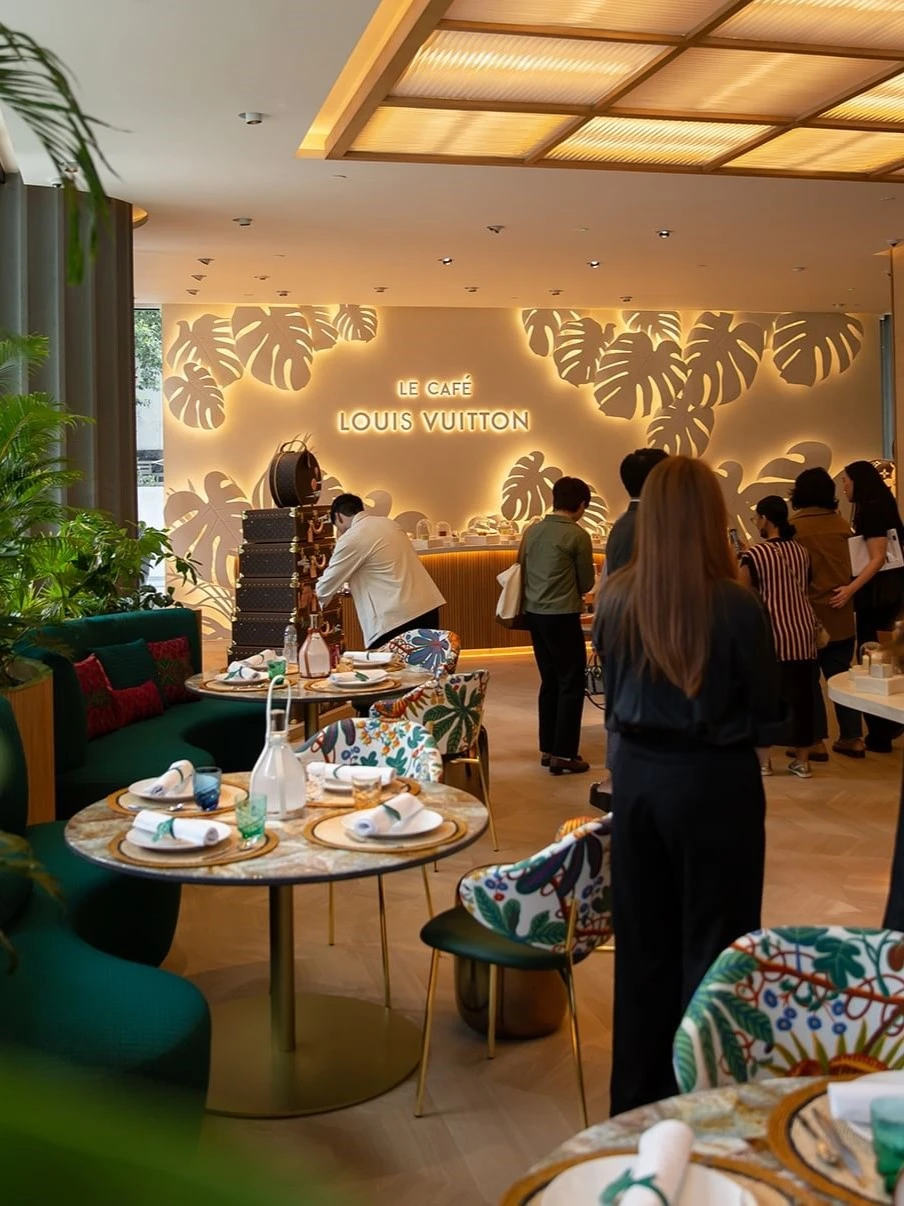 Nhà hàng Louis Vuitton