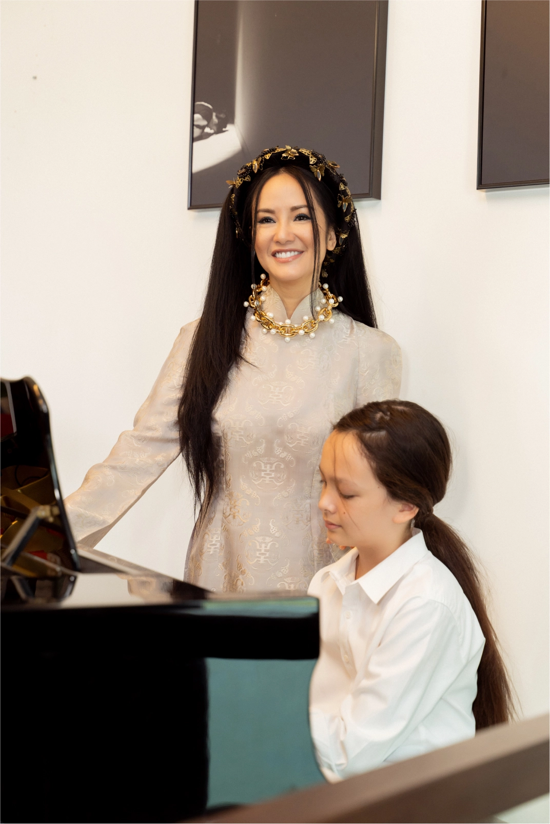 Diva Hồng Nhung: Ngày xưa, tôi chờ đợi Tết hơn các con bây giờ