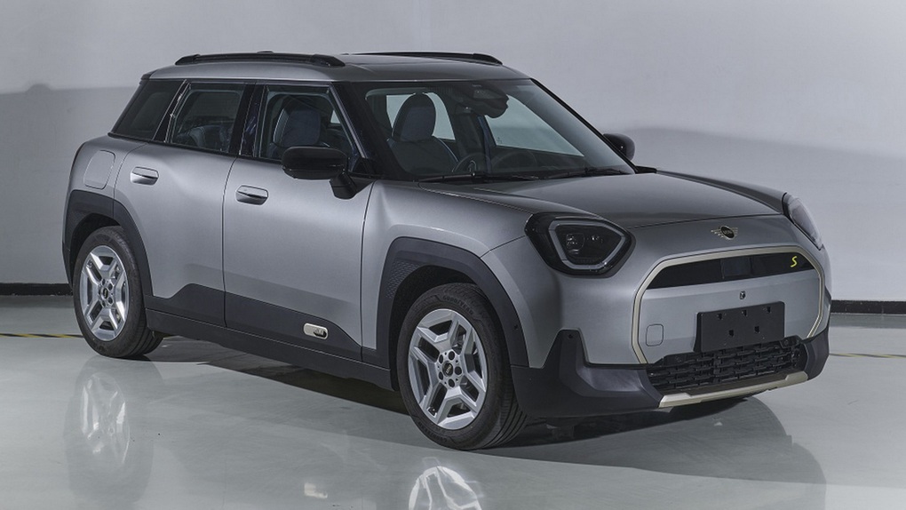 Hé lộ diện mạo Mini Aceman 