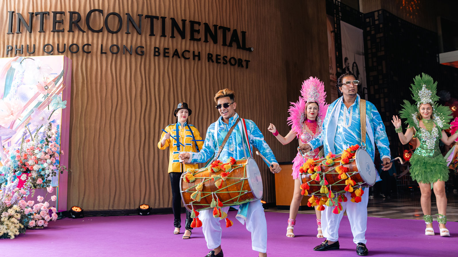 Các resort biển trở thành địa điểm lý tưởng cho các siêu đám cưới Ấn Độ