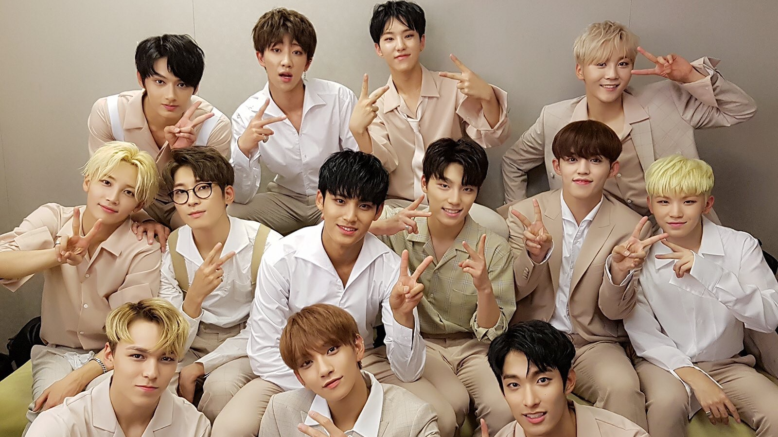 "Nhóm nam kế nhiệm BTS" cày cật lực: Lịch diễn kín năm, công phá 2 đại nhạc hội quốc tế và còn xác nhận comeback!