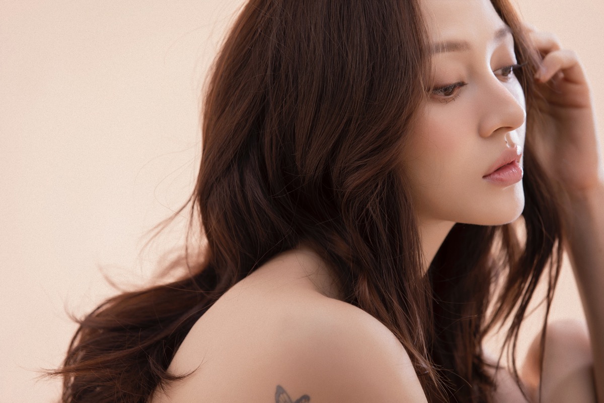 Bảo Anh trở lại đường đua âm nhạc cùng live concert Đức Huy "Những gì đến tự nhiên"