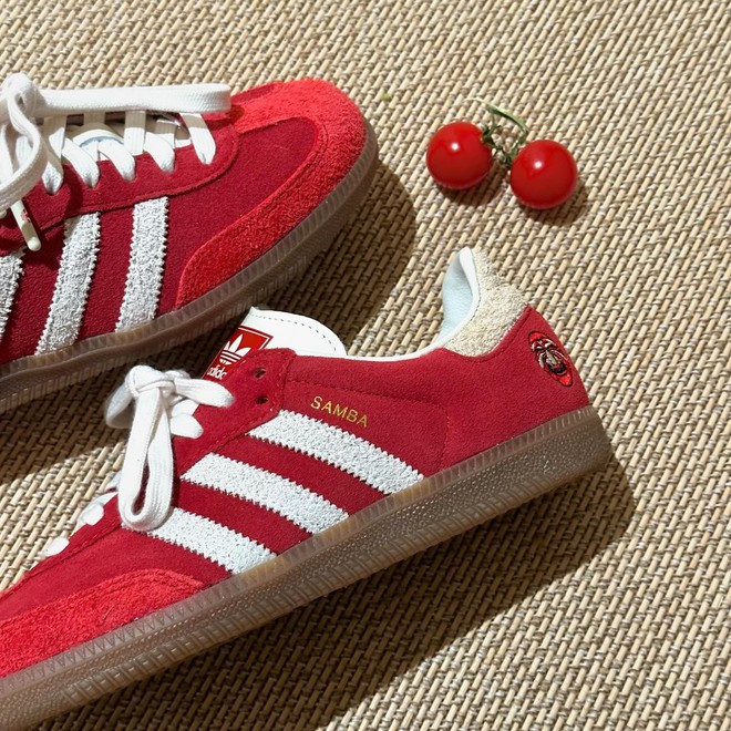 Đế chế màu sắc của adidas đang thống trị mạng xã hội ngay lúc này!