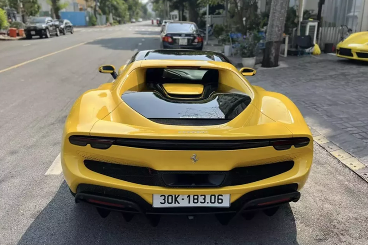 Siêu xe Ferrari 296 GTB