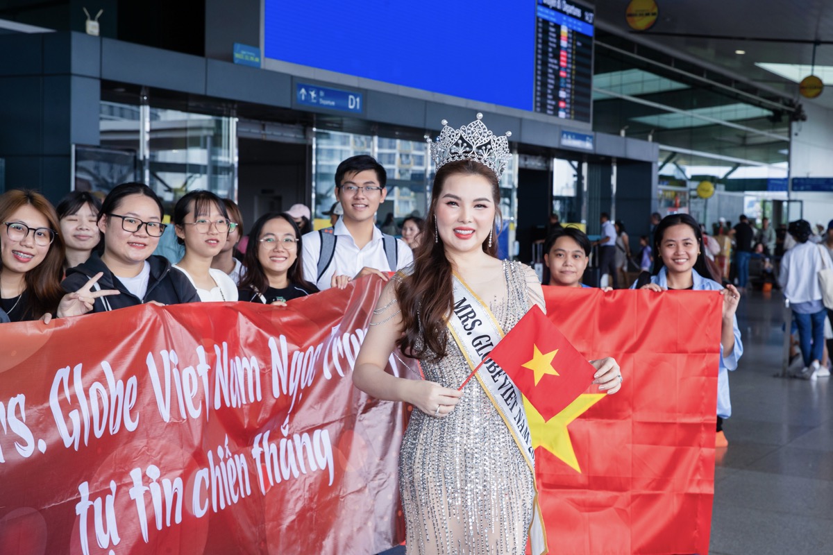 Hoa hậu Nguyễn Ngọc Trang chính thức lên đường dự thi Mrs Globe 2024