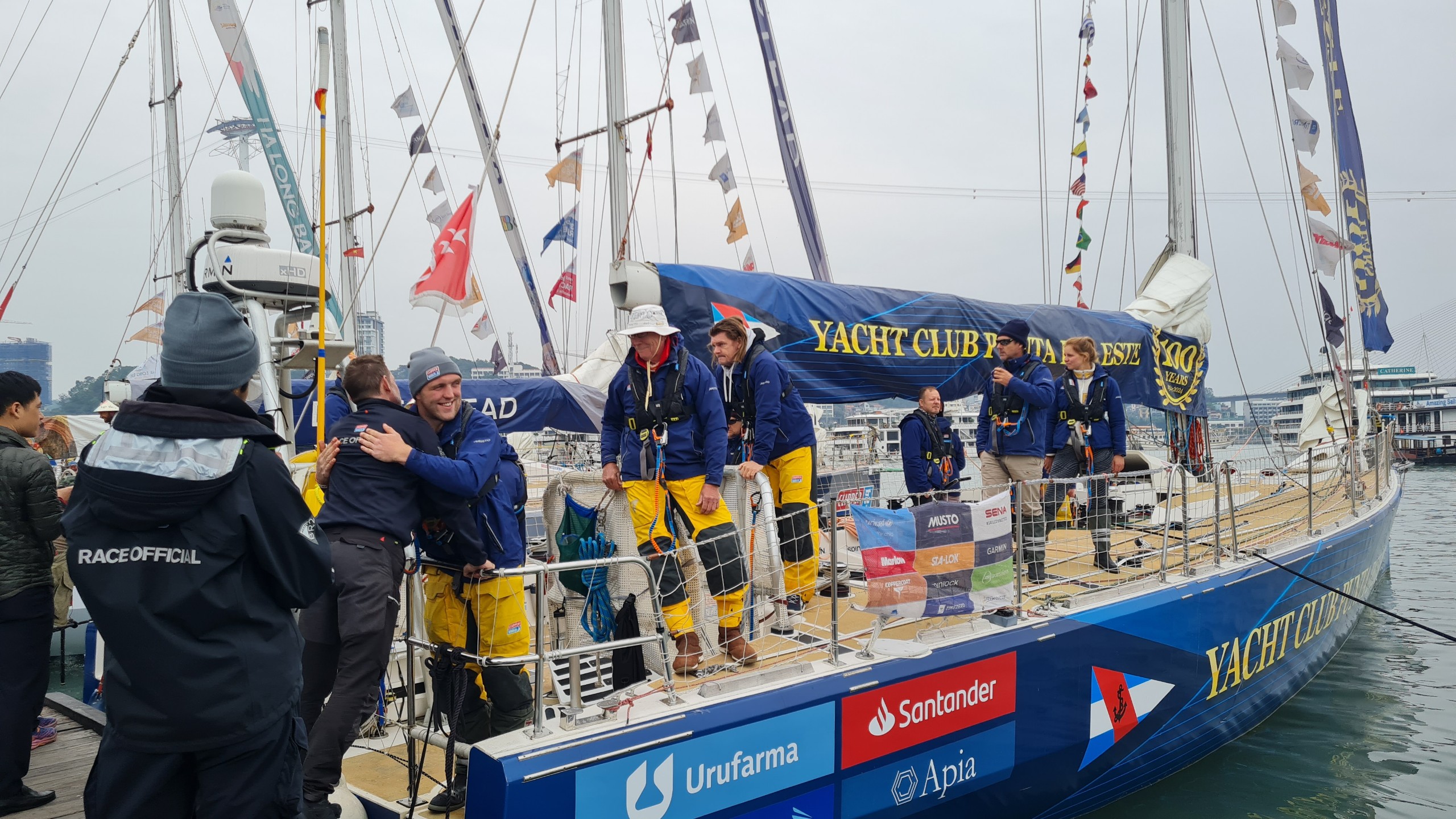 Đoàn đua thuyền buồm Clipper Race