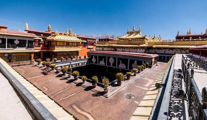 Cung điện Potala