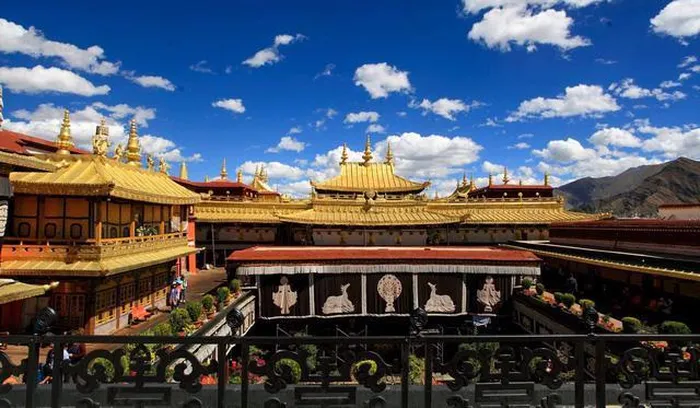 Cung điện Potala