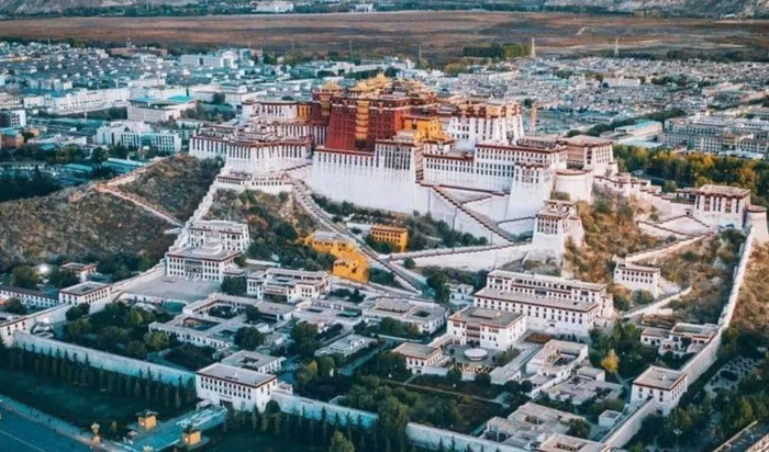 Cung điện Potala