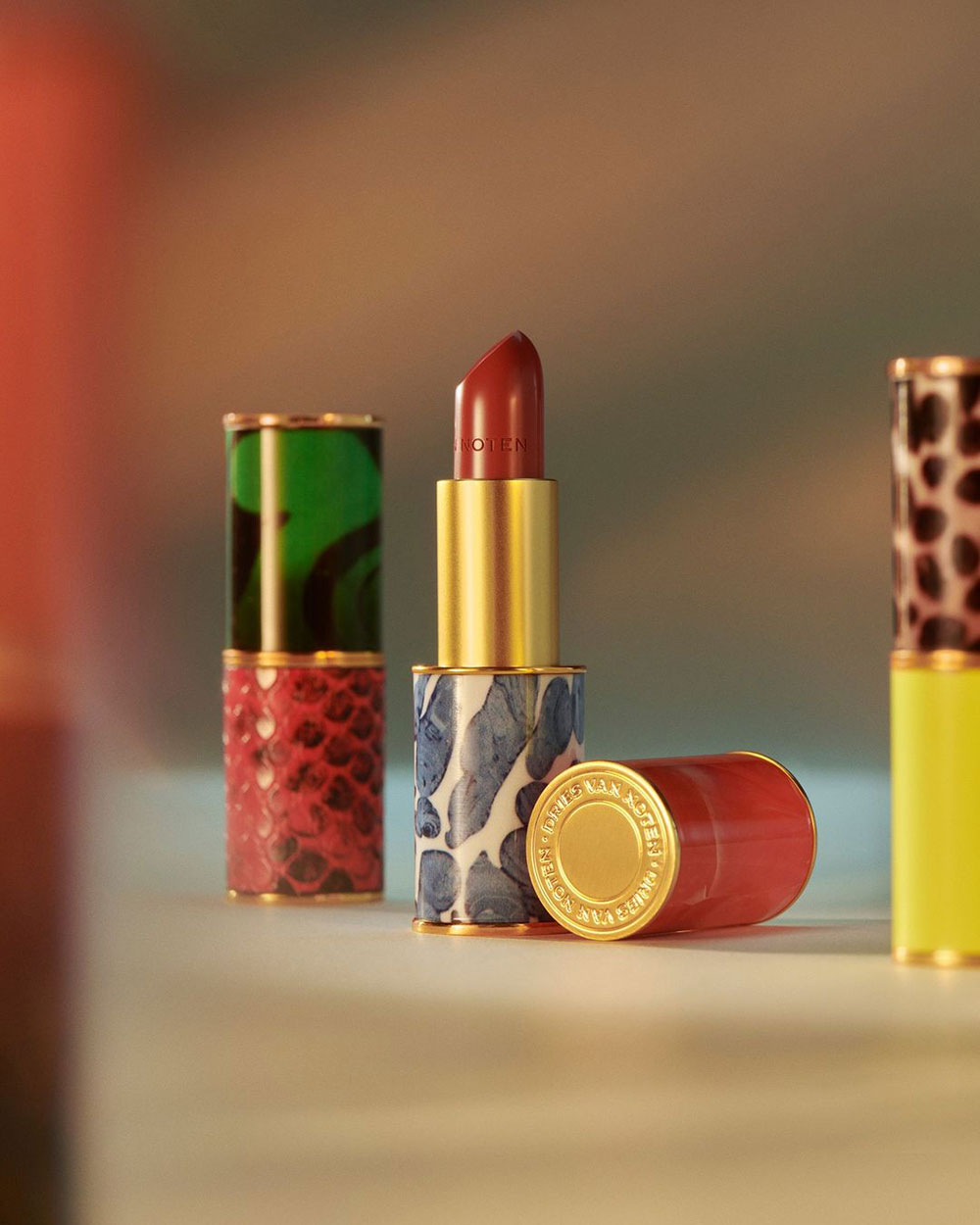 Dries Van Noten "nghỉ việc" sau 38 năm làm giám đốc sáng tạo