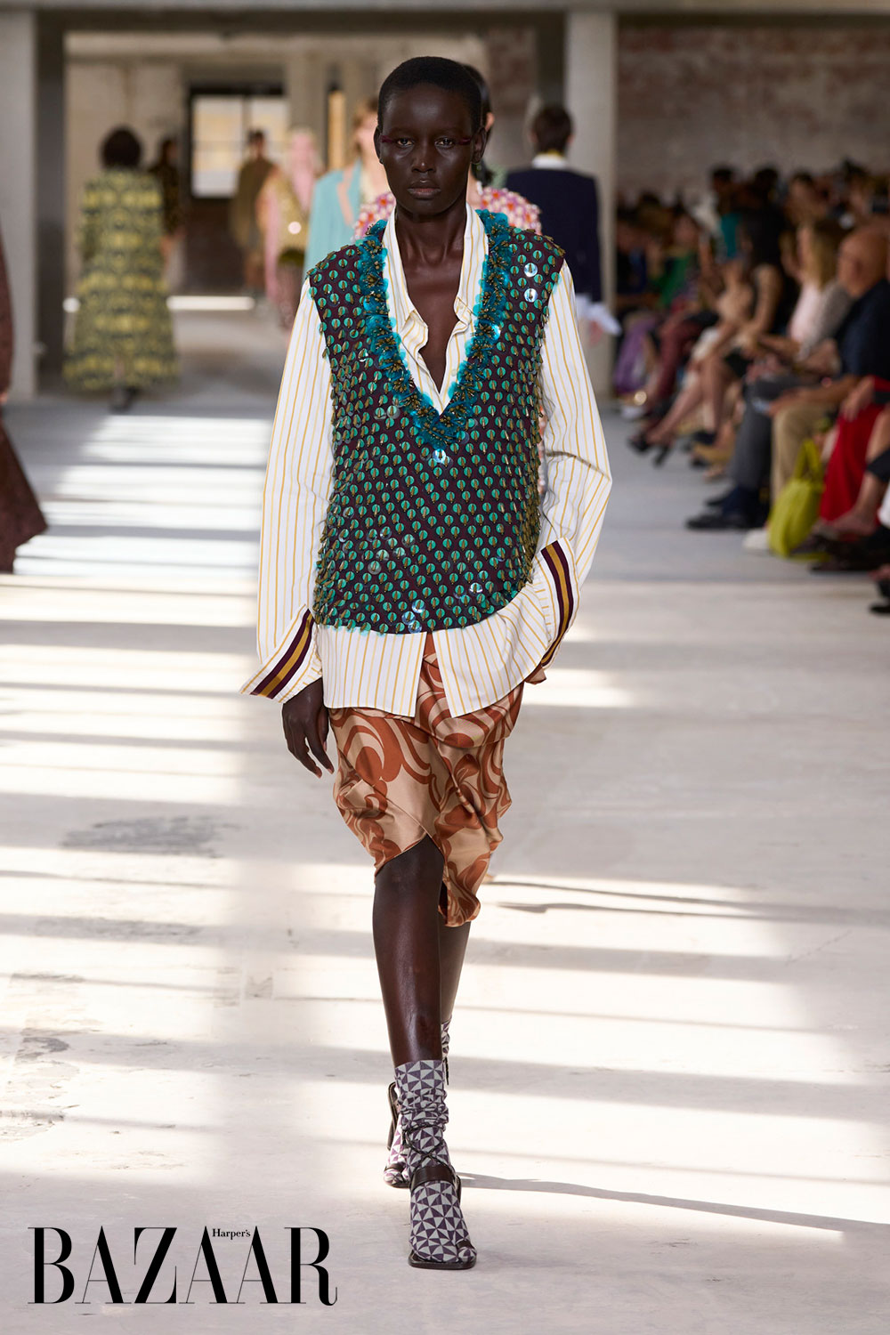 Dries Van Noten "nghỉ việc" sau 38 năm làm giám đốc sáng tạo