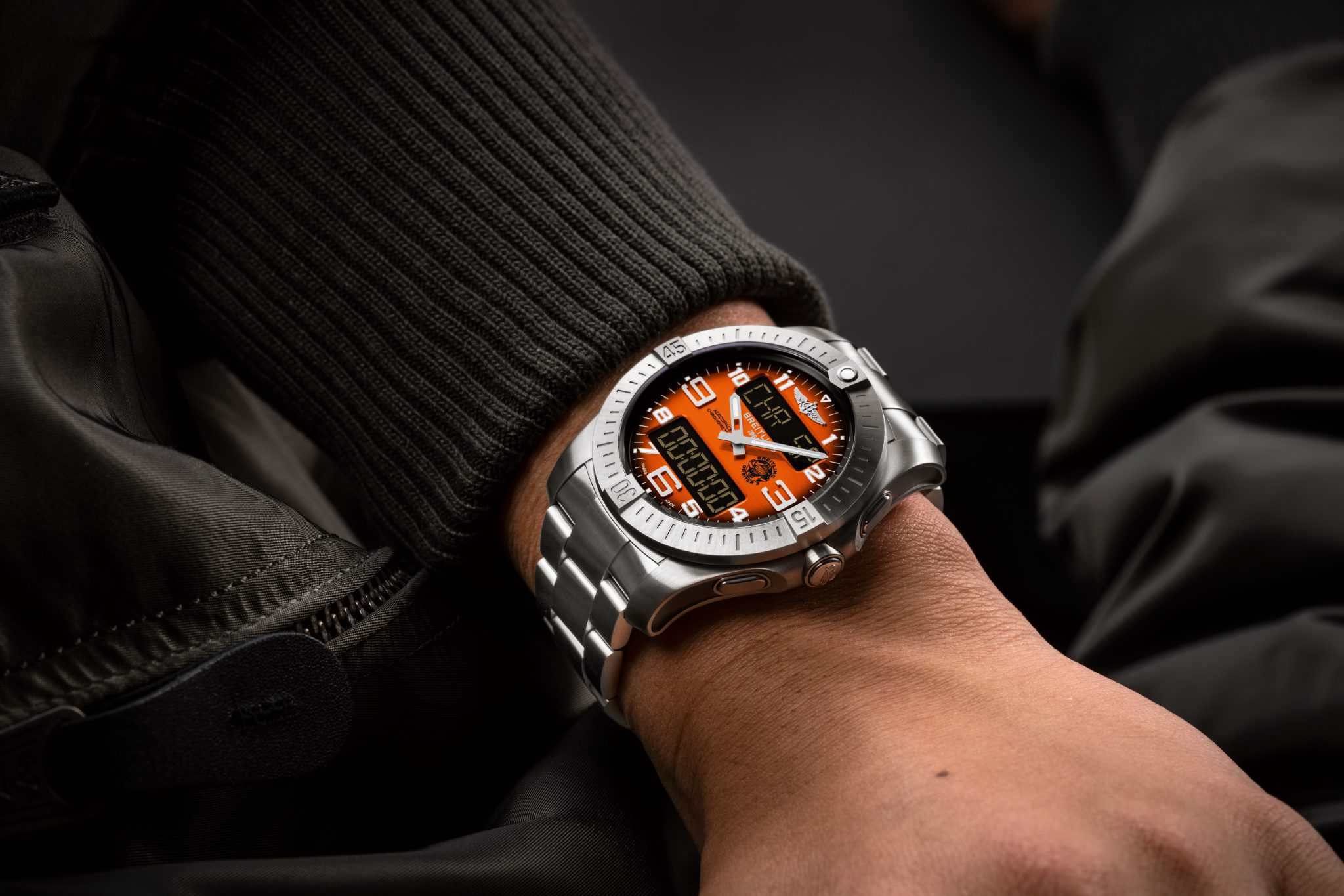 Tái hiện chuyến bay lịch sử với Breitling Aerospace B70 Orbiter