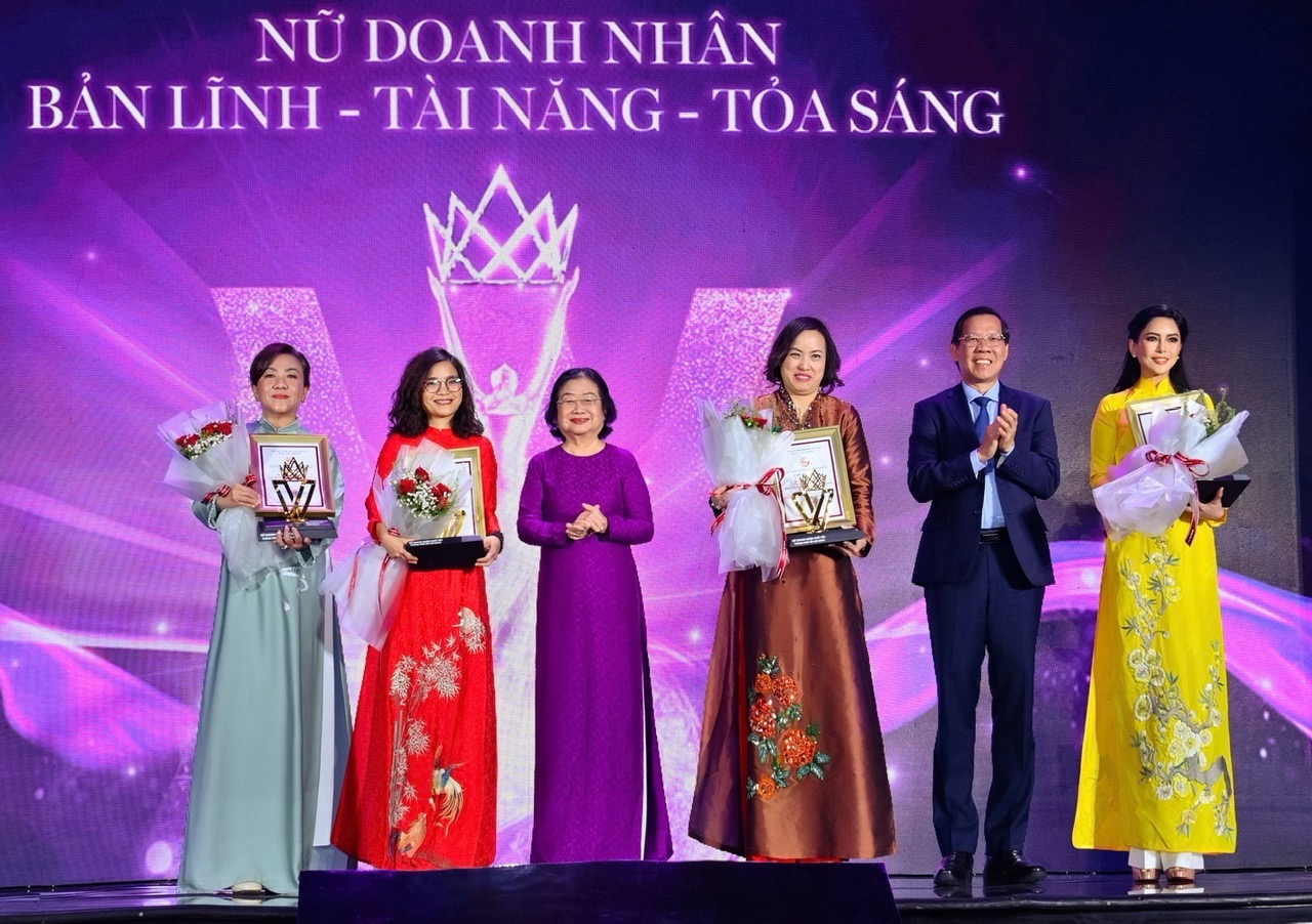 Nữ doanh nhân xuất sắc 2024